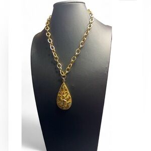 Sarah Coventry Sultana Necklace